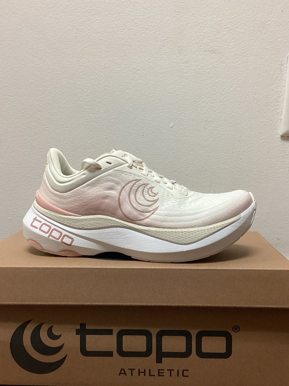 Women's Topo Aura